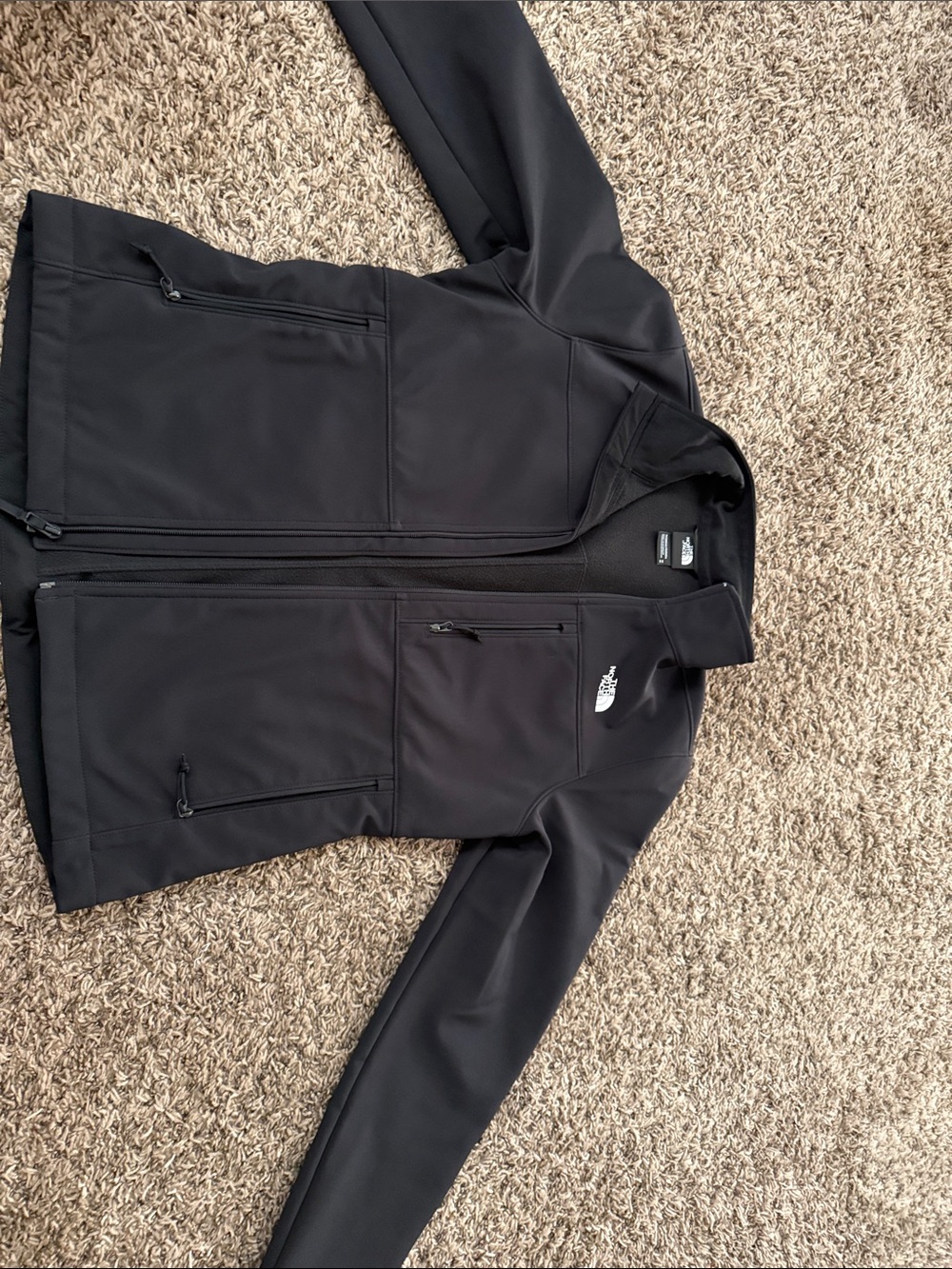 LIKE NEW! The North Face Black Softshell Jacket with Logo